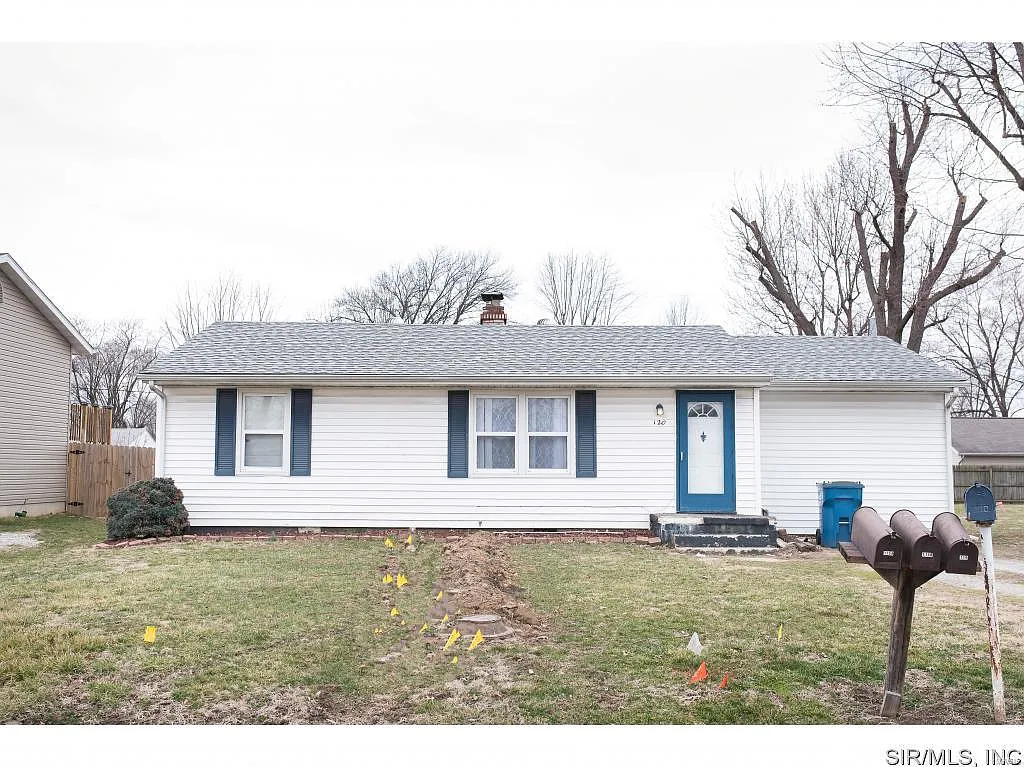 120 Hampton St photo 1