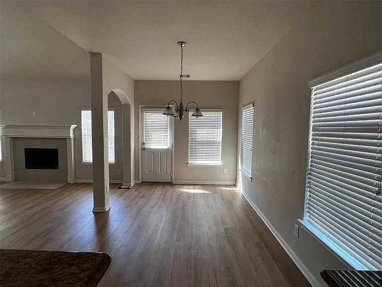 10621 Sunflower Dr — Photo 18