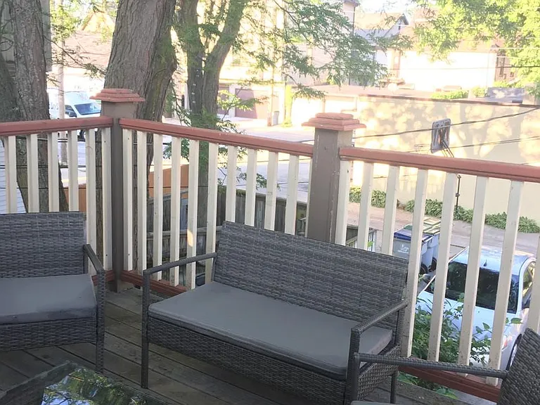 1664 N Astor St #UPPER — Photo 18