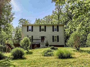 604 Rocky Ridge Rd, Spring Grove, PA 17362