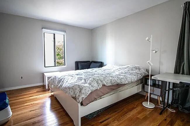 The 2nd bedroom in 2nd floor