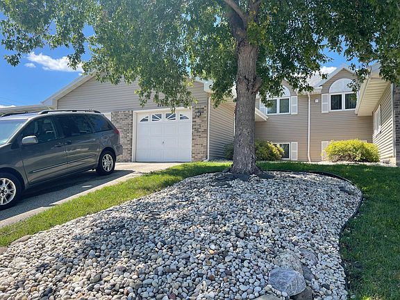 2nd image of 2101 Green Valley Dr