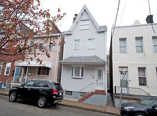 221 Edmond St, Pittsburgh, PA