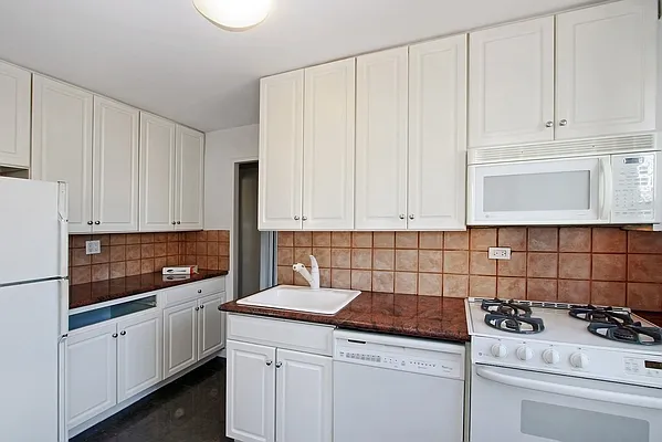 Sold by Corcoran | media 4