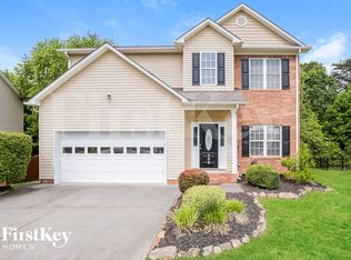 208 Water Mill Rd, Kernersville, NC 27284