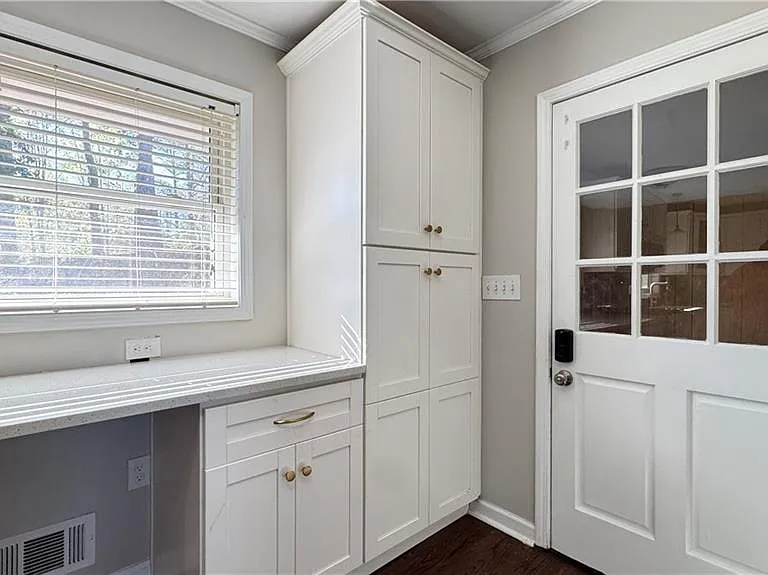 552 Sybil Ln SE #A — Photo 7