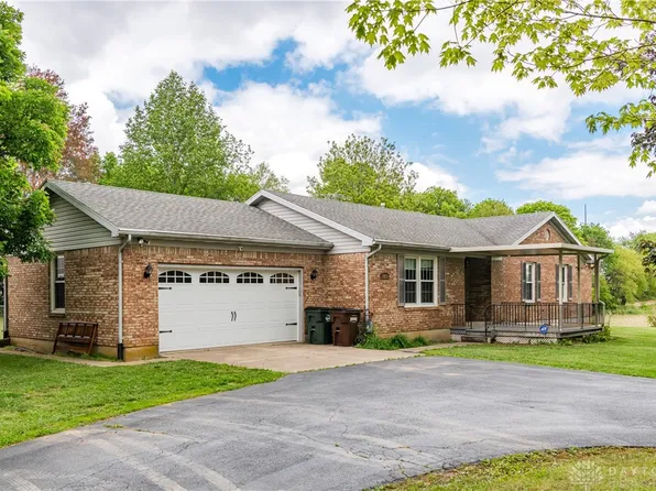 11794 Putnam Rd, Englewood, OH 45322