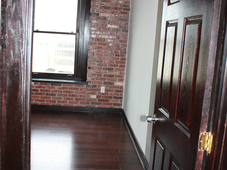 Tennison Lofts — Photo 30