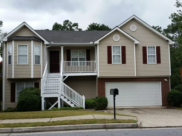 215 Bainbridge Cir, Dallas, GA 30132