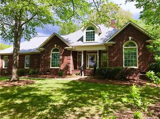 1001 Waterview Ln, Monroe, NC 28110