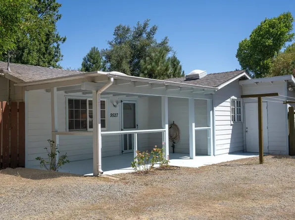 9527 Pilawee Wee Ln, Descanso, CA 91916