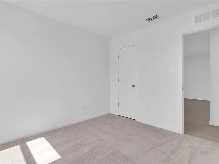 5540 Sapote Ct — Photo 17