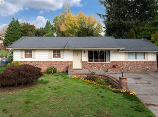 141 Donald St, Oregon City, OR 97045