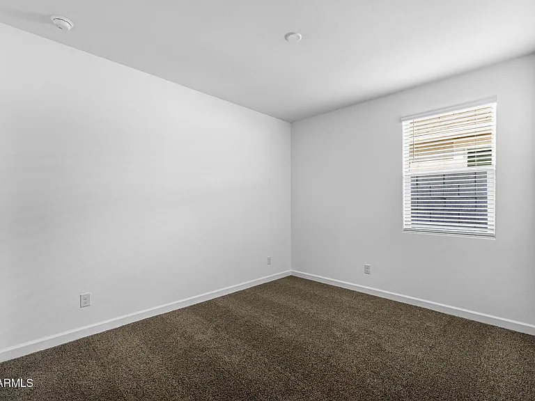 38125 W Excussare Way — Photo 16