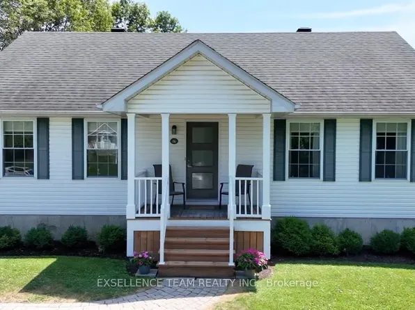 16 Monk St, South Glengarry, ON K0C 1N0