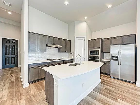 5th image of 5832 San Savino Dr