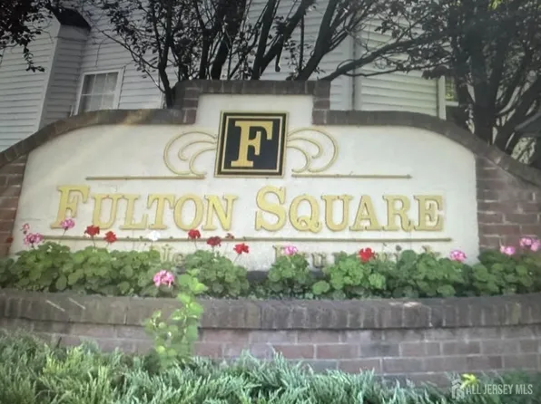 1224 Dogwood Ct, New Brunswick, NJ 08901