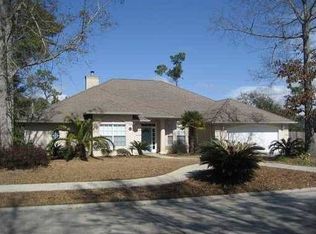 3703 Point Clear Dr, Ocean Springs, MS 39564
