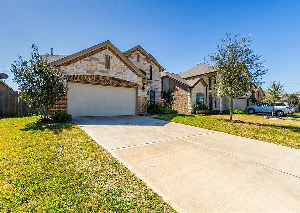 1st image of 20723 Cactus Lake Ln
