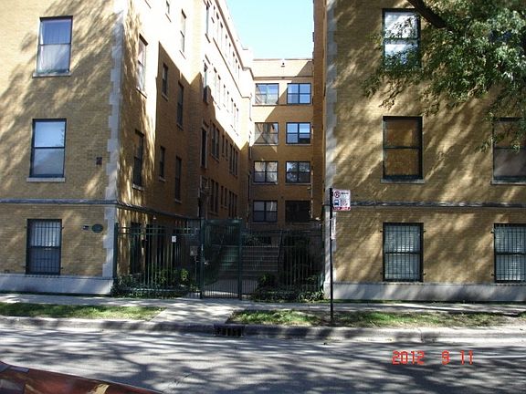 5th image of 7201 S Yates Blvd APT 3A