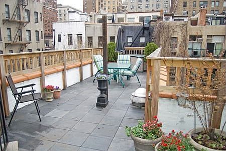 1st image of 249 W 101st St APT 7
