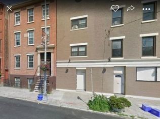 120 3rd St #3, Troy, NY 12180