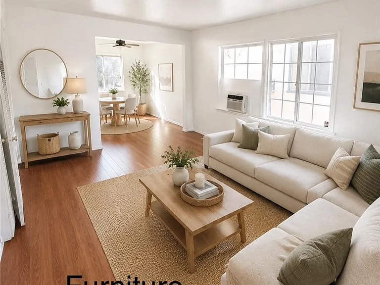 12823 Burbank Blvd — Photo 1