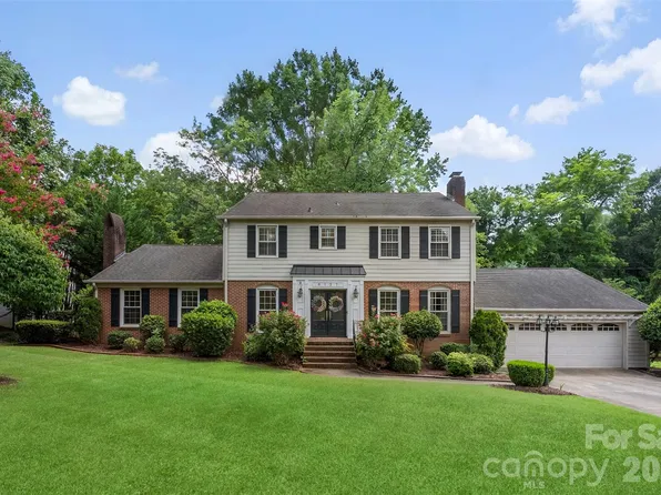 8127 Prince George Rd, Charlotte, NC 28210