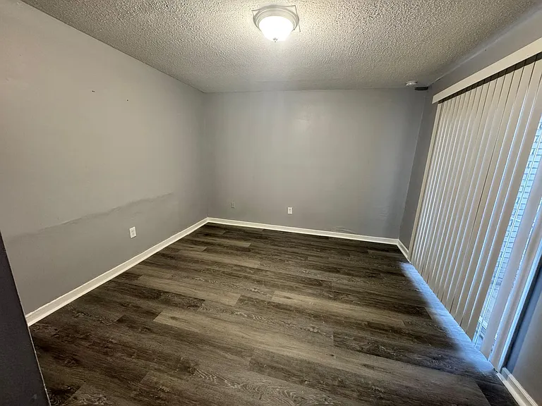 225 W McDowell Rd — Photo 51