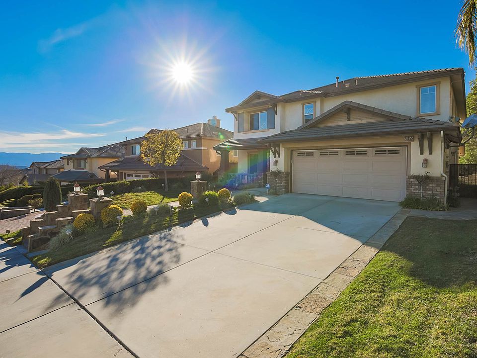 1st image of 28655 Deer Springs Dr