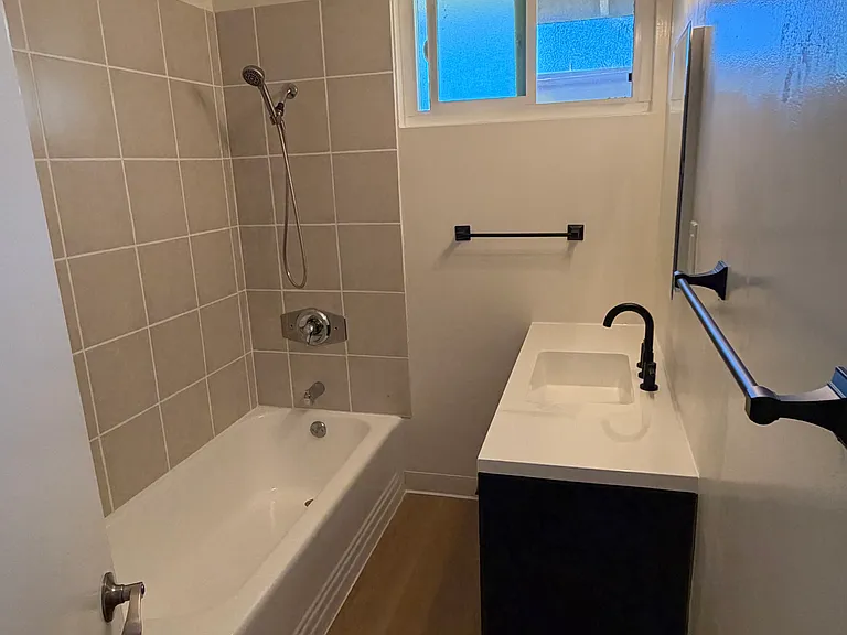 3570 Jasmine Ave #7 — Photo 5