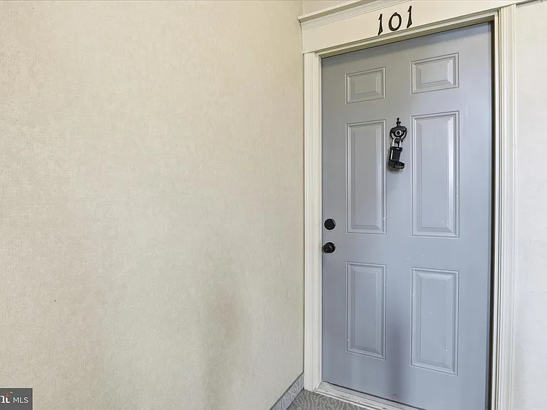 12002 Golf Ridge Ct — Photo 9
