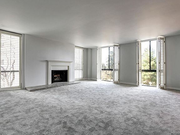 4th image of 1111 Race St Unit 4A