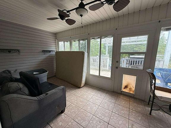 5th image of 2416 Ashwood Way