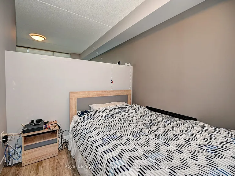 250 Albert St #319 — Photo 15