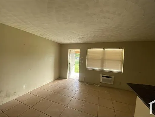 1014 NW 5th Ave #2 — Photo 6