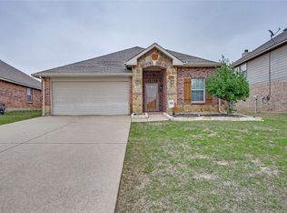 840 Grant St, Burleson, TX 76028