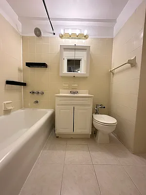 Rented by Green Home NY Realty LLC | media 12