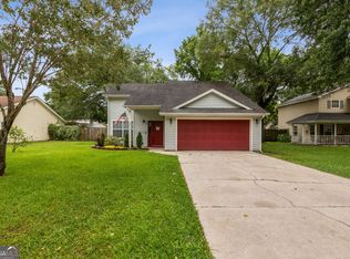106 Cherry Tree Ct, Kingsland, GA 31548