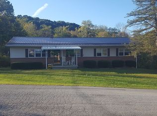 13 Church St, Mount Union, PA 17066