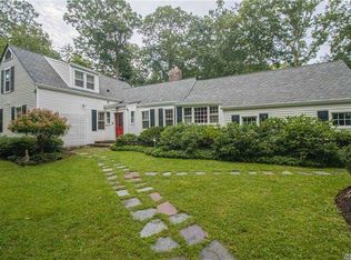 4 Intervale Rd, Setauket, NY 11733