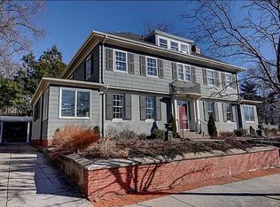 387 Wayland Ave, Providence, RI 02906