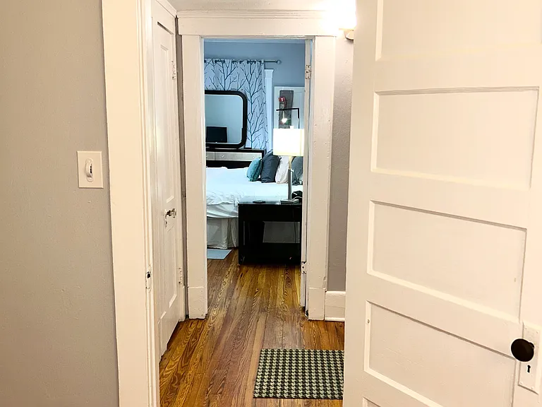 1039 Riviera St — Photo 50