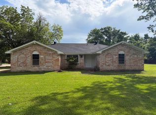 5890 Helbig Rd, Beaumont, TX 77708
