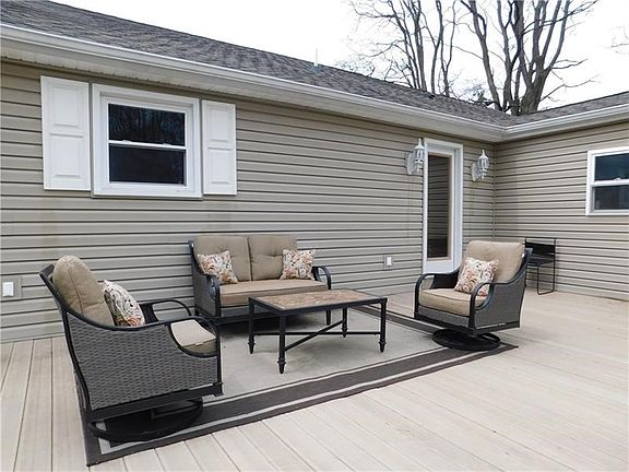 ENJOY YOUR SUMMER EVENINGS ON YOUR REAR DECK