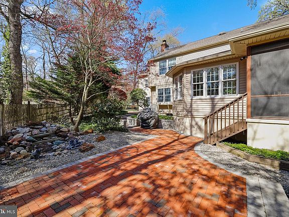 5th image of 8 Glenperth Ln