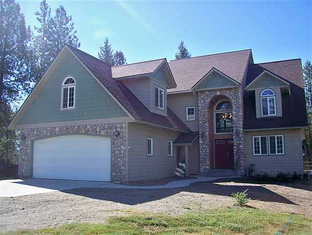 1st image of 12 Deer Valley Ln