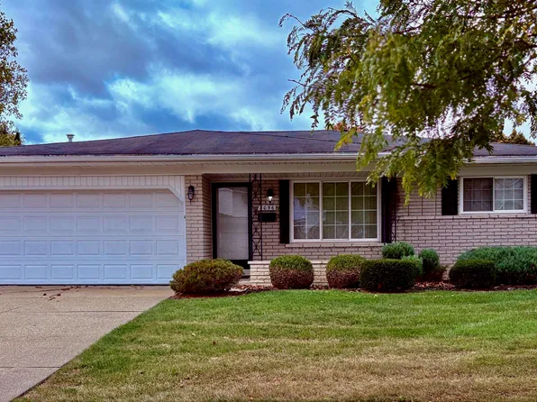 3096 Reese Dr, Sterling Heights, MI 48310