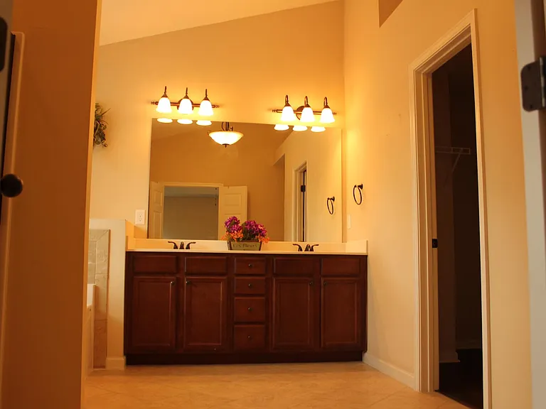 4709 Jordan Xing — Photo 9