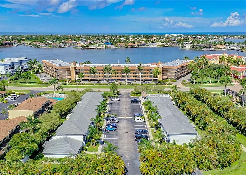 Sand Star Villas Condominiums 761 W Elkcam Cir Marco Island, FL Zillow